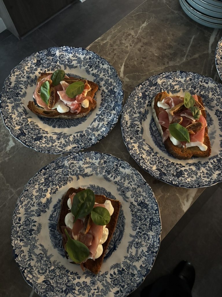 small plates dressed with olive oil, seen from above